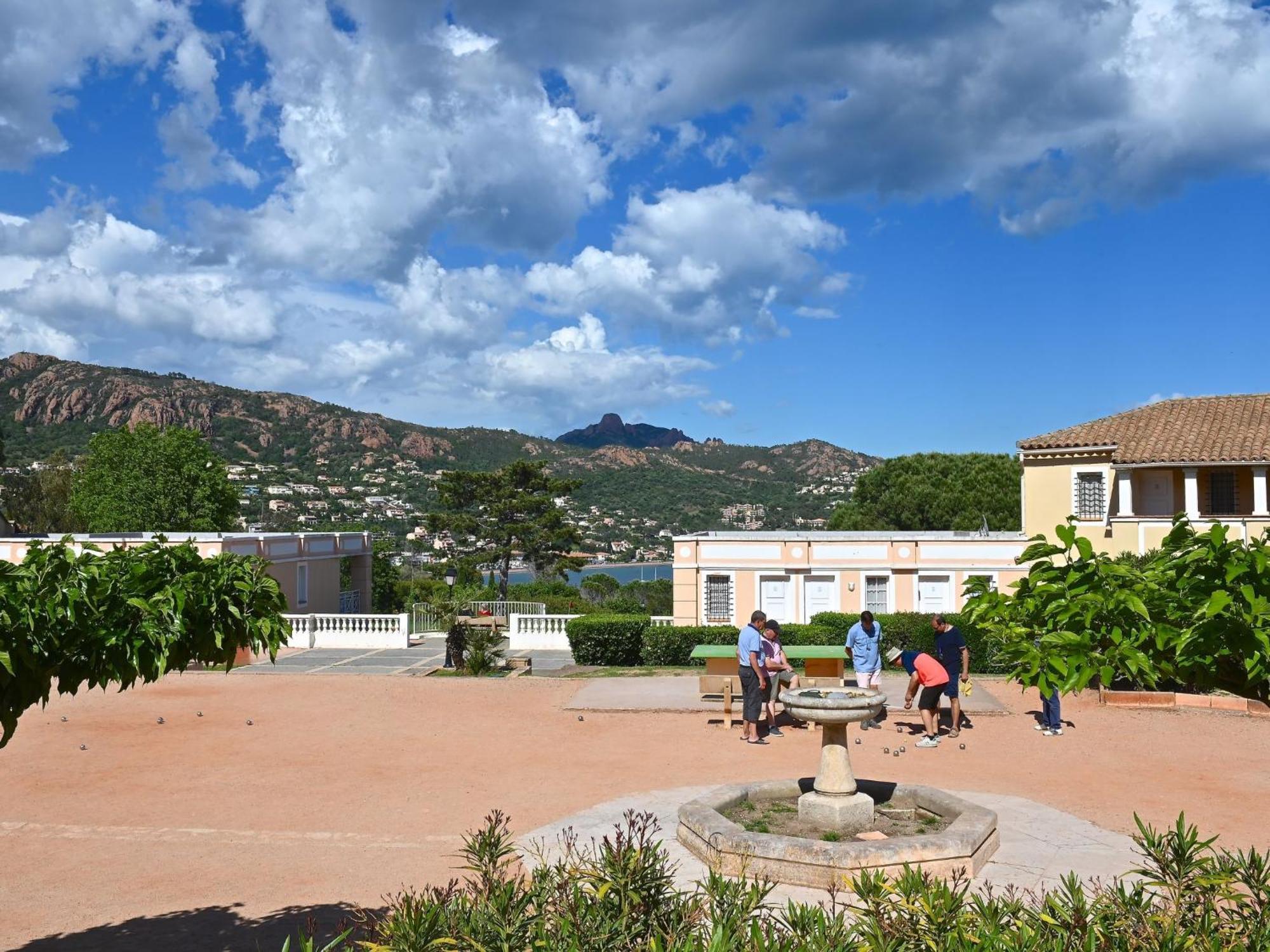 Apartment Village Cap Esterel - Le Village-9 By Interhome Saint-Raphaël Εξωτερικό φωτογραφία